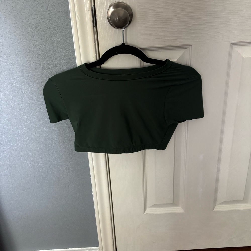 Aerie Green Crop T-Shirt Short Sleeve